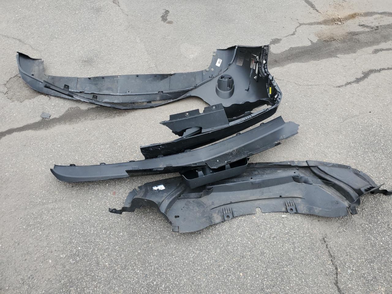 2015 Dodge Challenger Sxt VIN: 2C3CDZAG2FH775006 Lot: 47656684