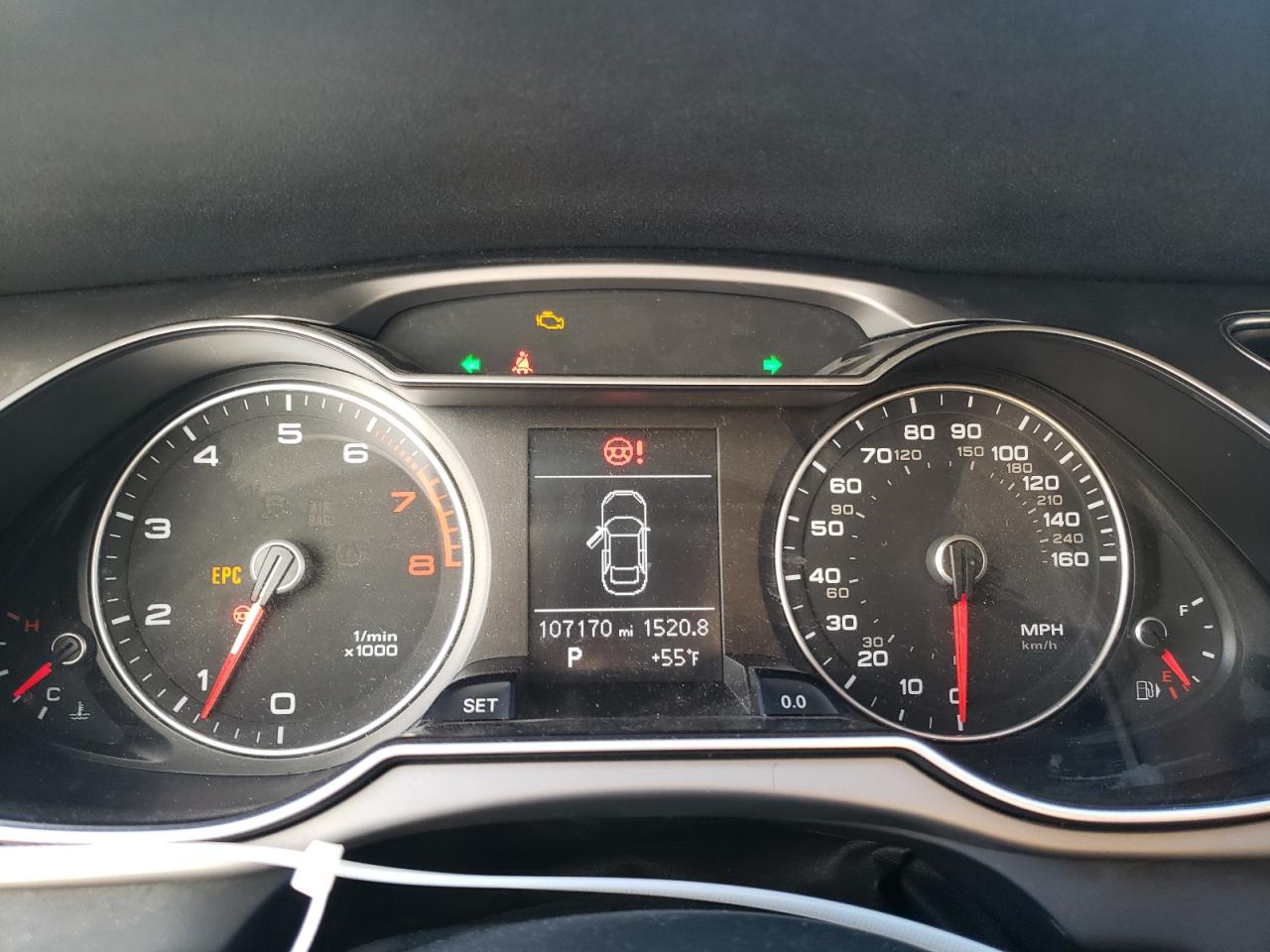 2013 Audi A4 Premium VIN: WAUBFAFL2DN026460 Lot: 49903434