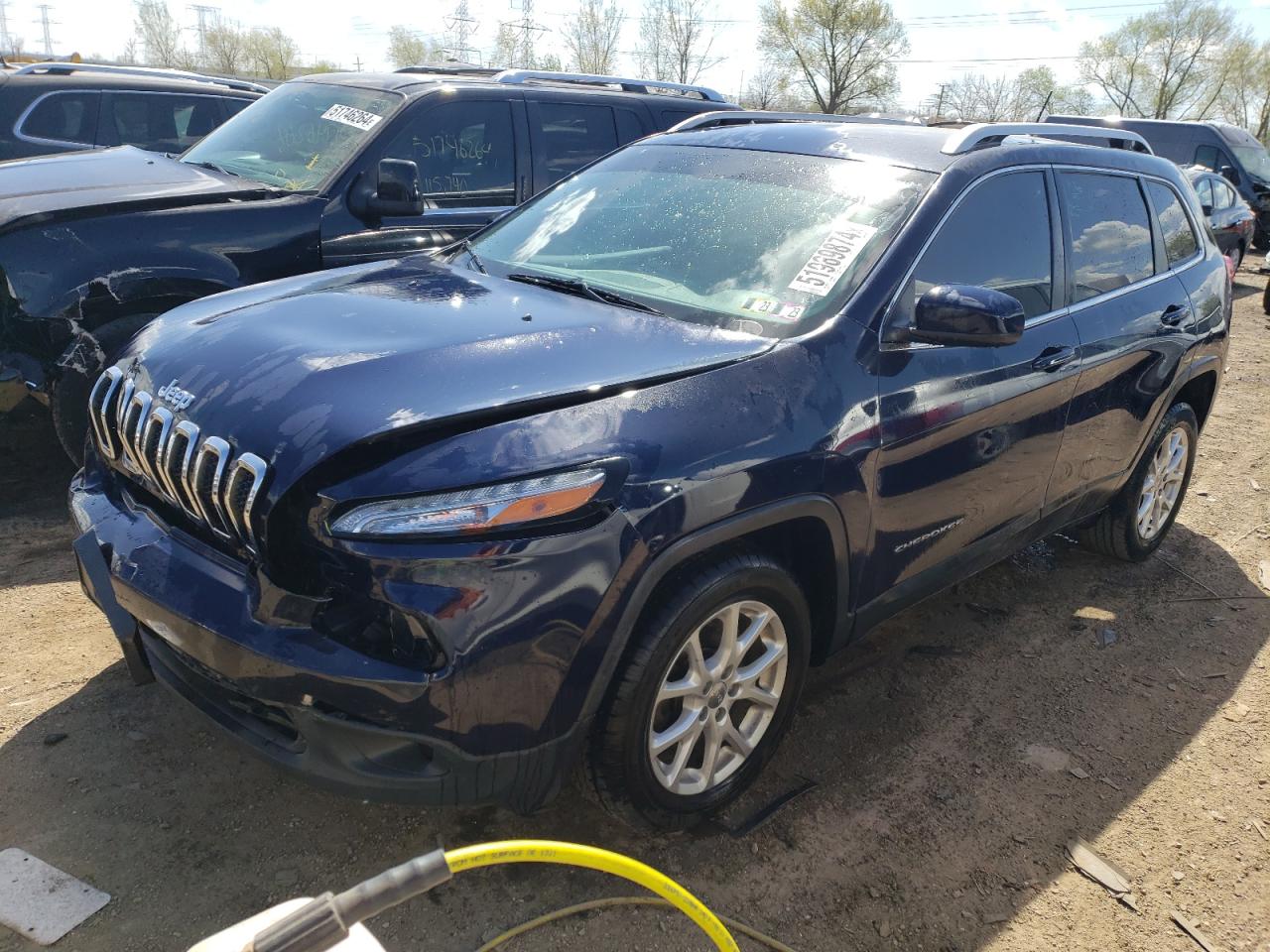 1C4PJLCB3FW712132 2015 Jeep Cherokee Latitude