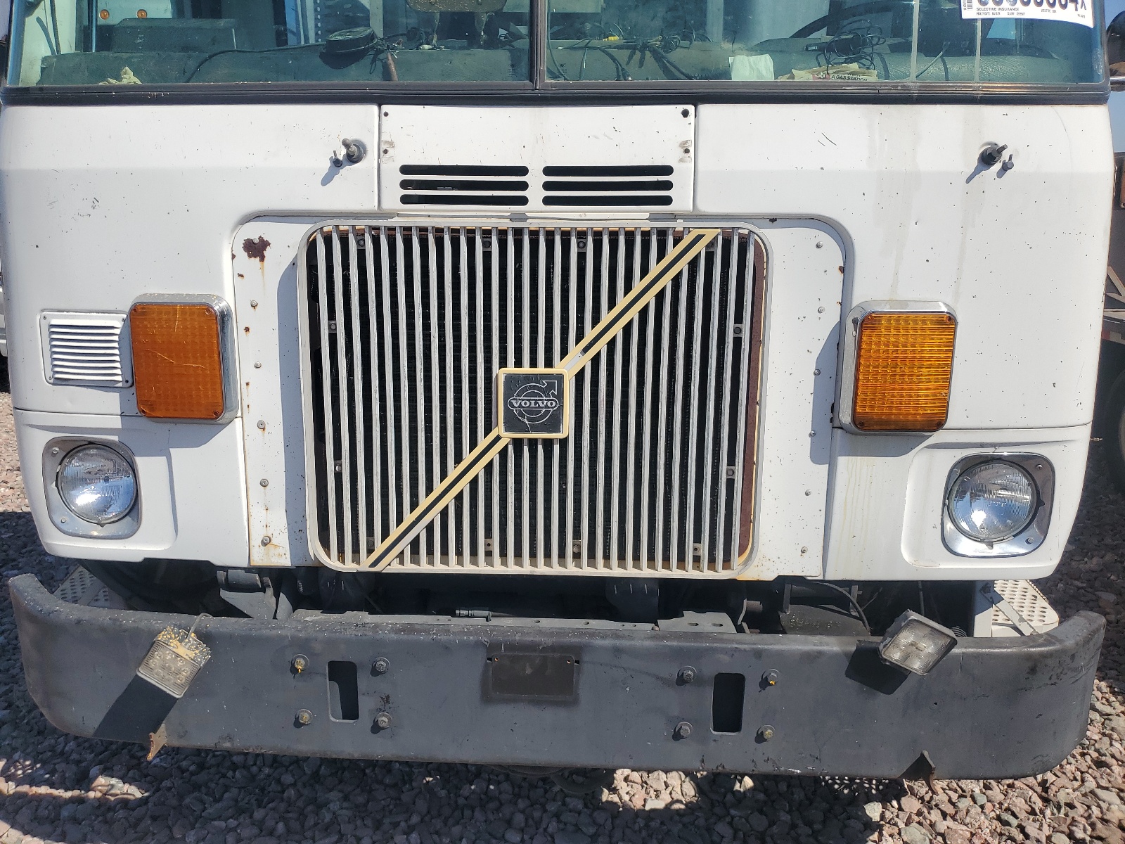 4V2DC2UEXYN242199 2000 Volvo Xpeditor Wx