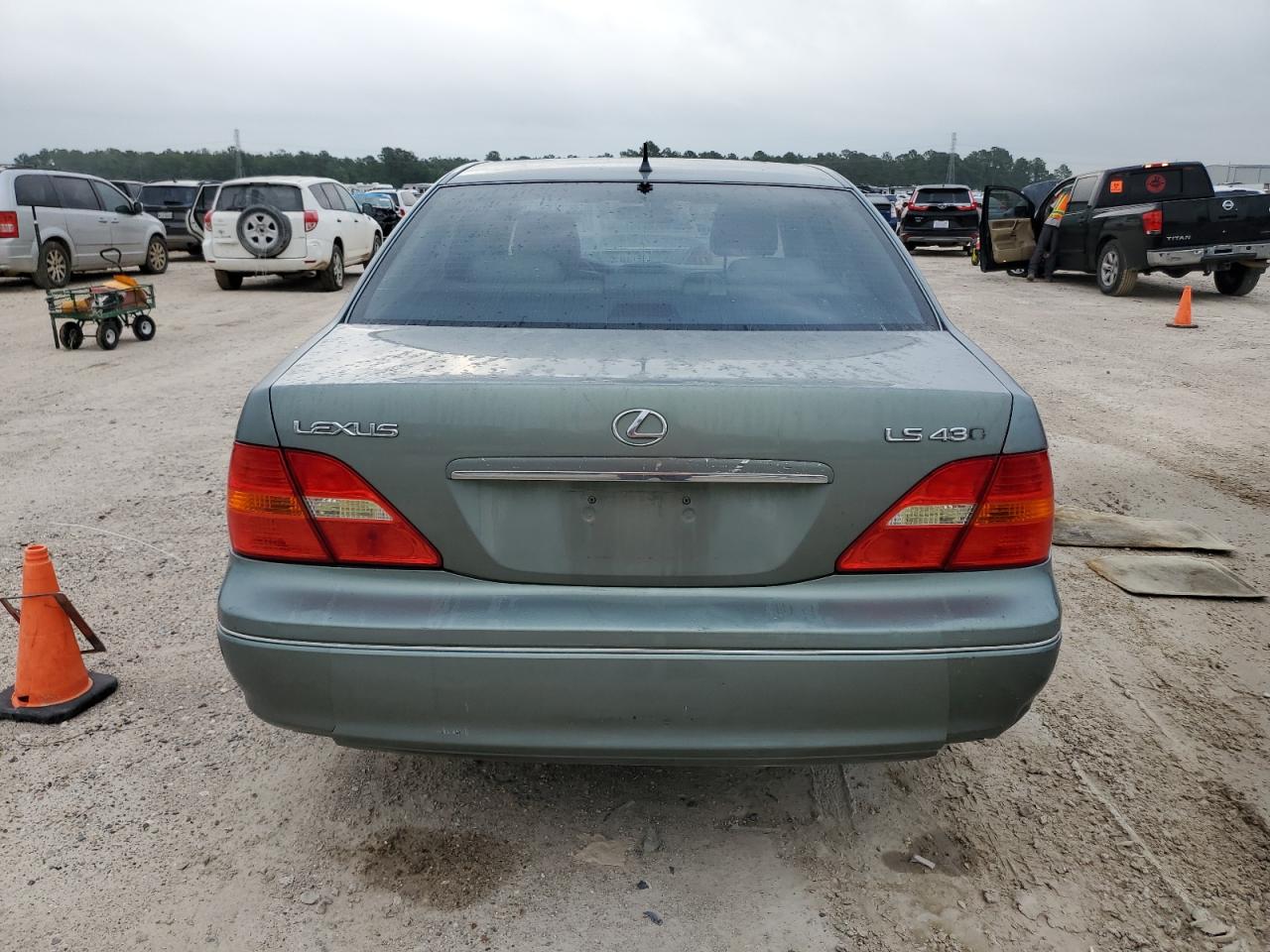 2001 Lexus Ls 430 VIN: JTHBN30F110041186 Lot: 52006014