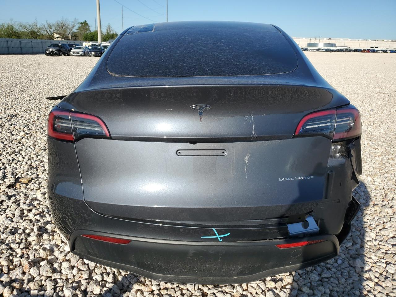 7SAYGDEE6PF895714 2023 Tesla Model Y