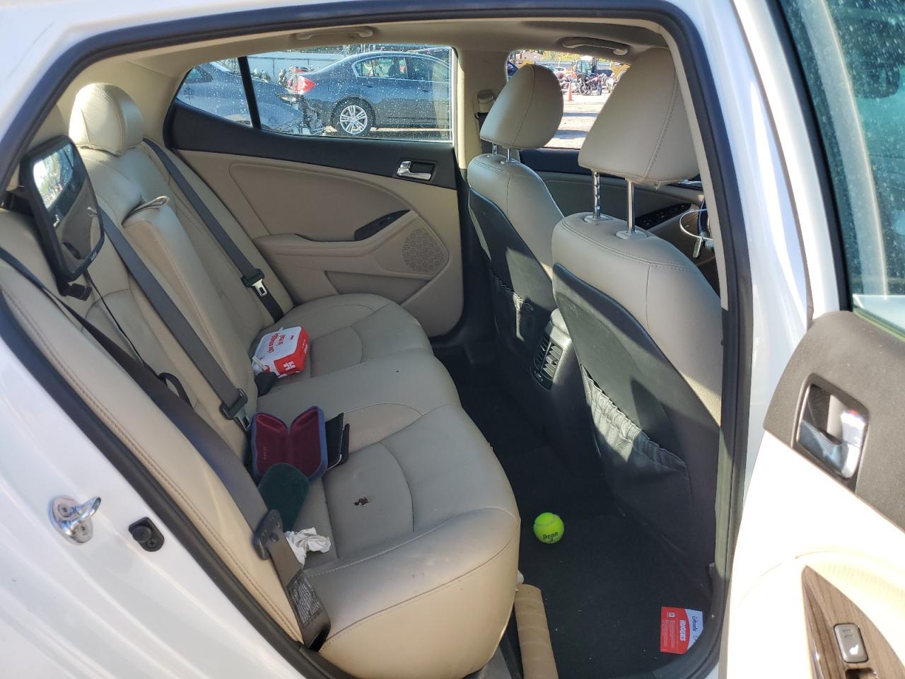 2014 Kia Optima - Image 11