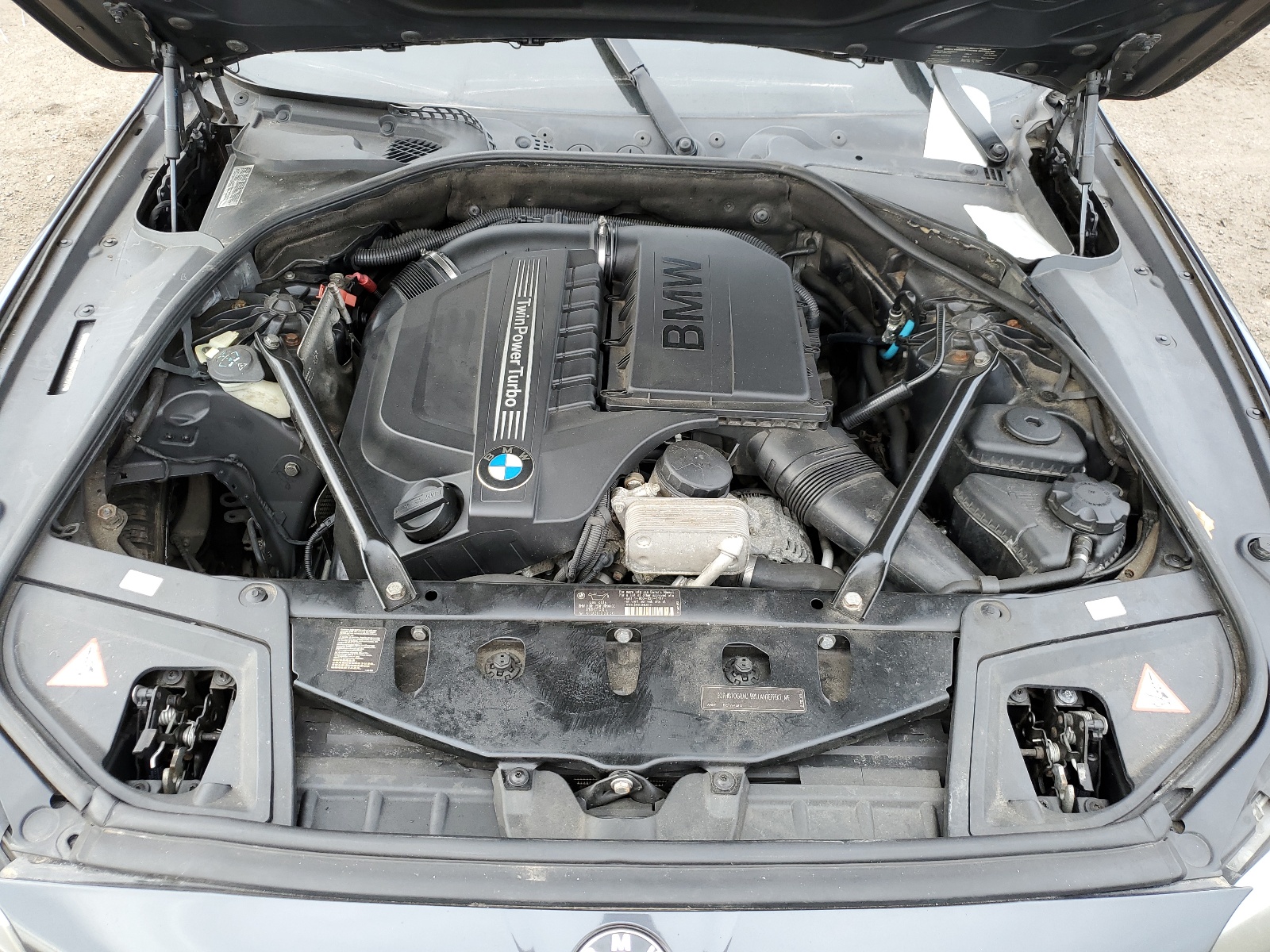 WBAFU7C54BC782039 2011 BMW 535 Xi