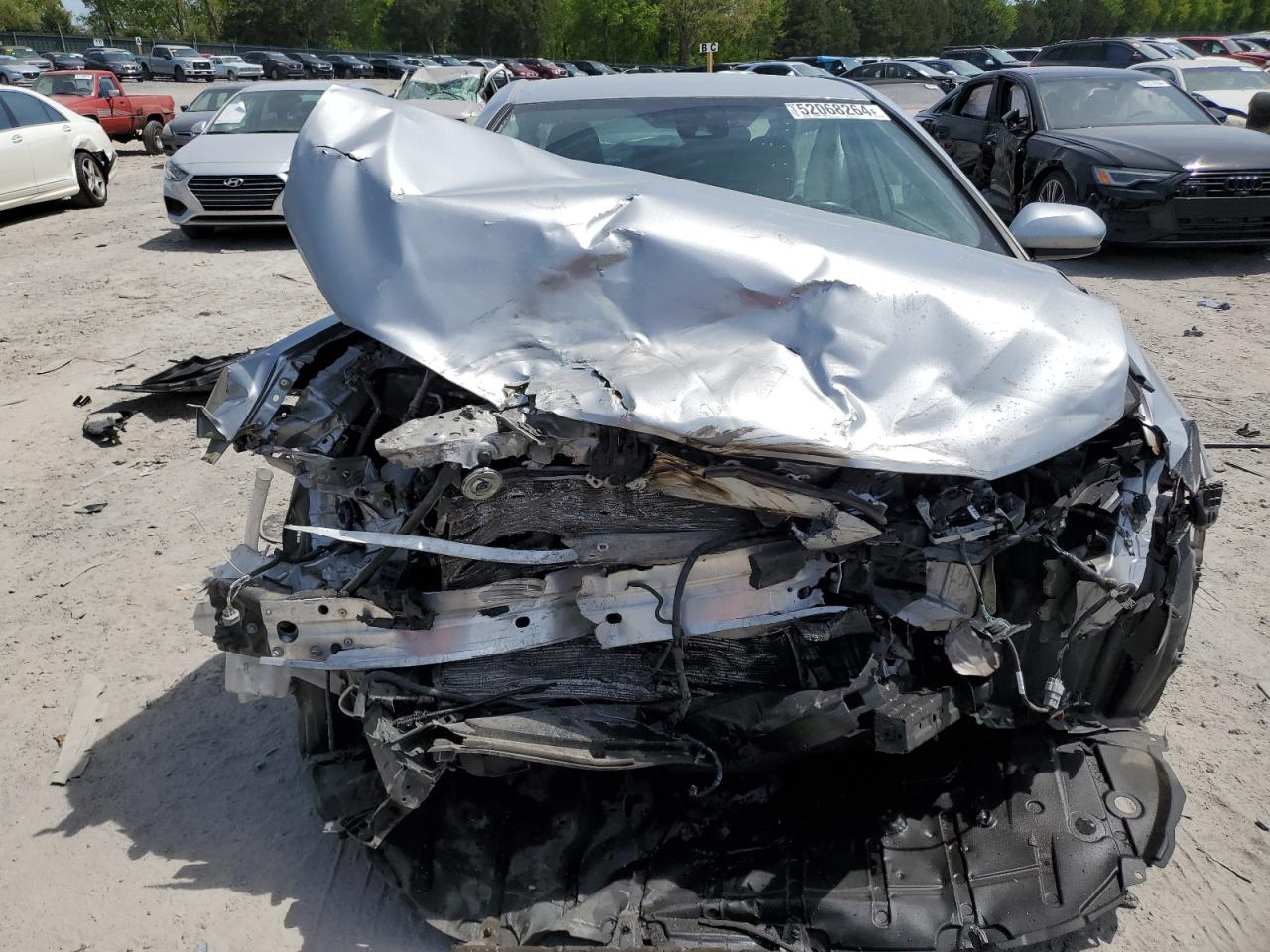 2019 Toyota Camry - Image 13