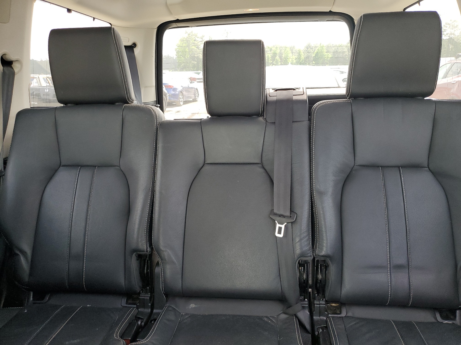 SALAG2D4XBA561742 2011 Land Rover Lr4 Hse