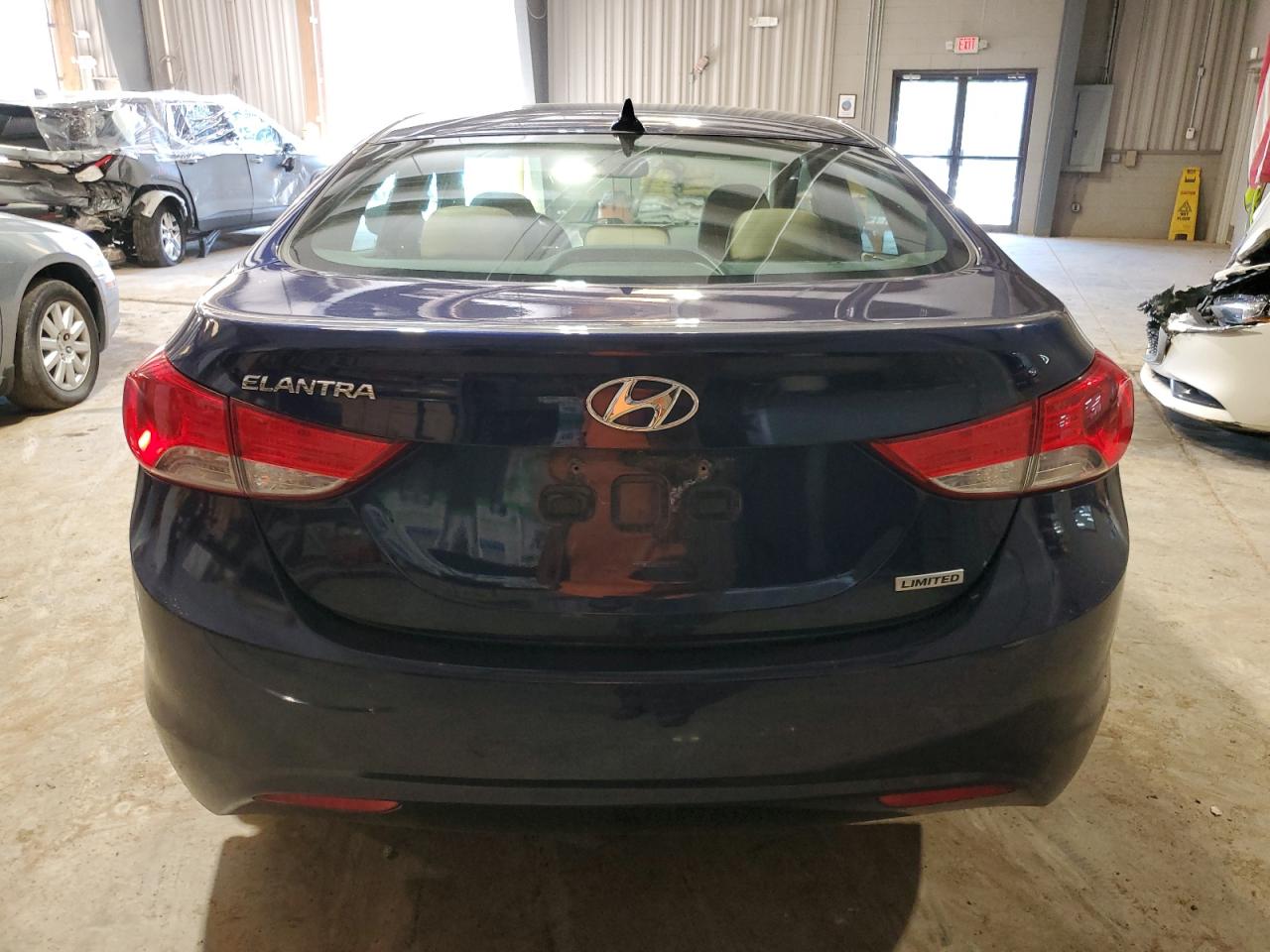 2013 Hyundai Elantra Gls VIN: 5NPDH4AE4DH232881 Lot: 50683804
