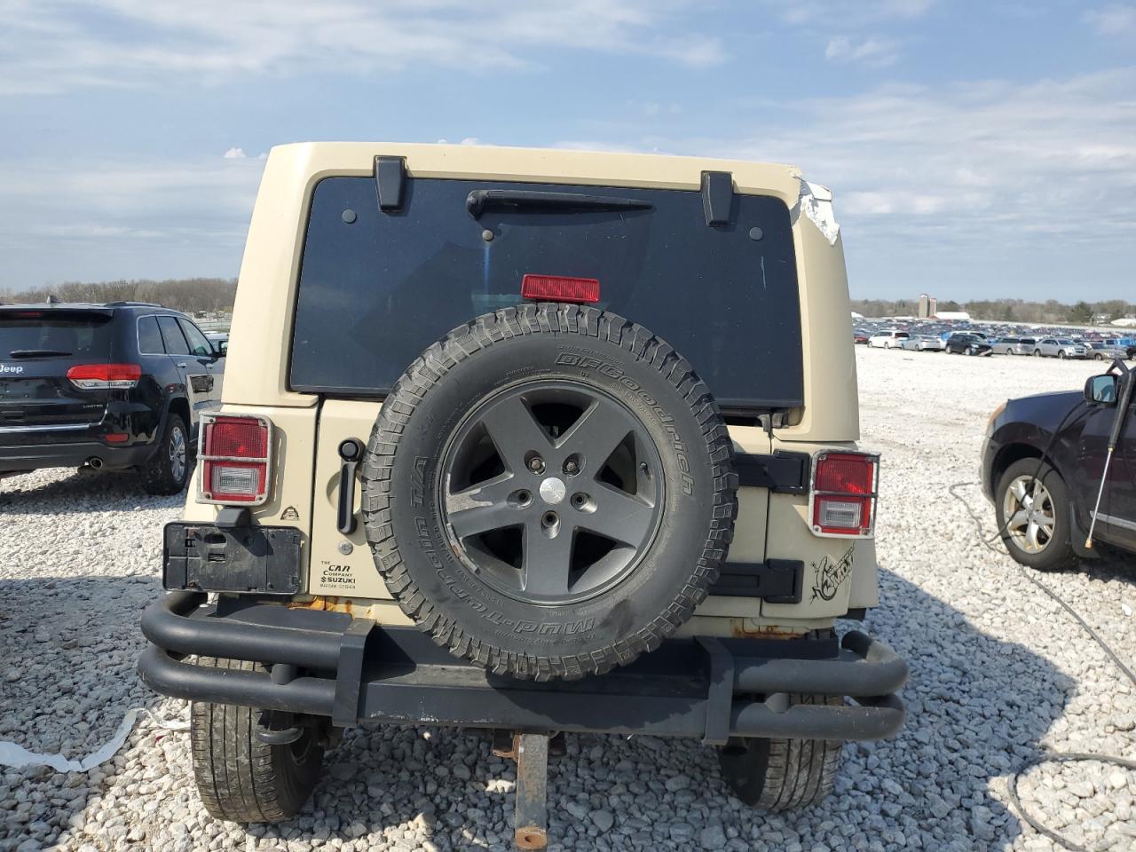 1J4BA3H12BL614743 2011 Jeep Wrangler Unlimited Sport