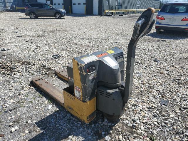 2001 Caterpillar Pallet Pro for Sale in Franklin, WI - Normal Wear