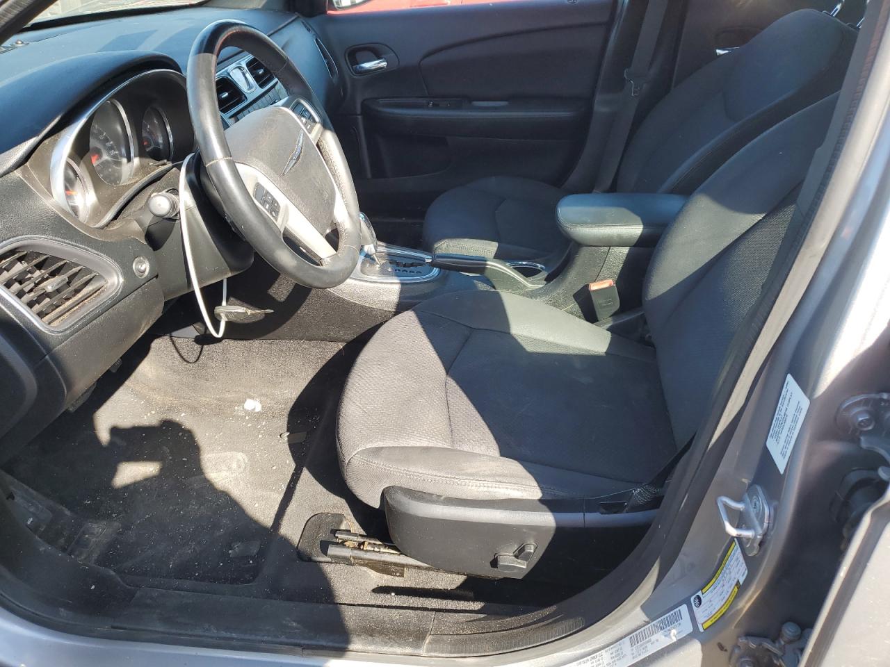 2013 Chrysler 200 Touring VIN: 1C3CCBBB9DN588668 Lot: 52640744