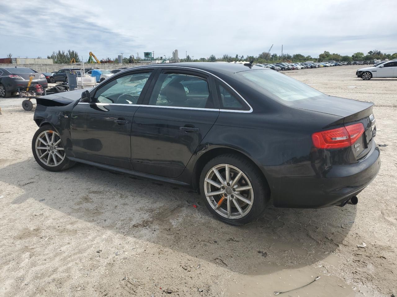 VIN WAUFFAFL5FN040101 2015 AUDI A4 no.2