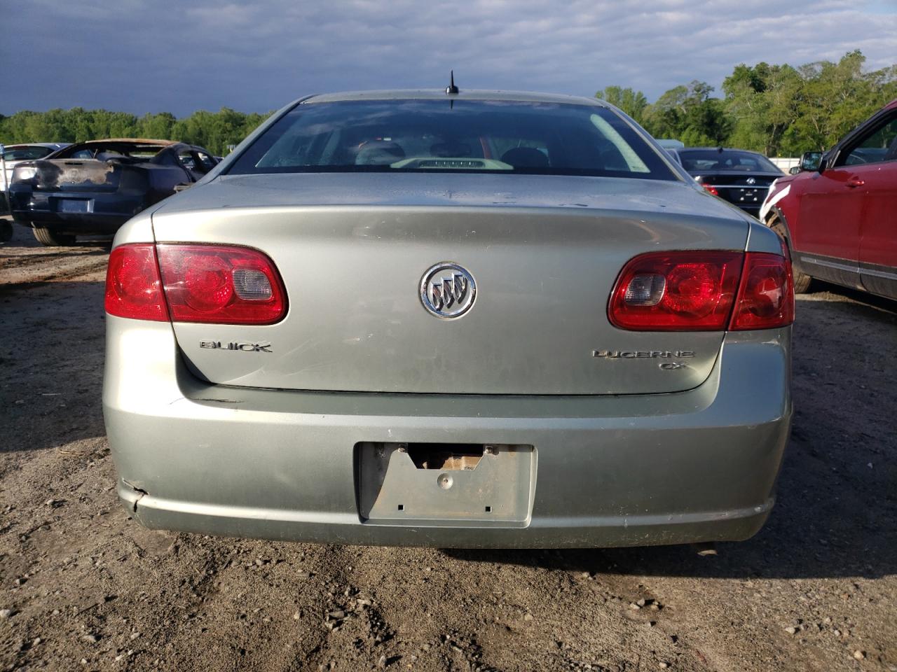 2007 Buick Lucerne - Image 6