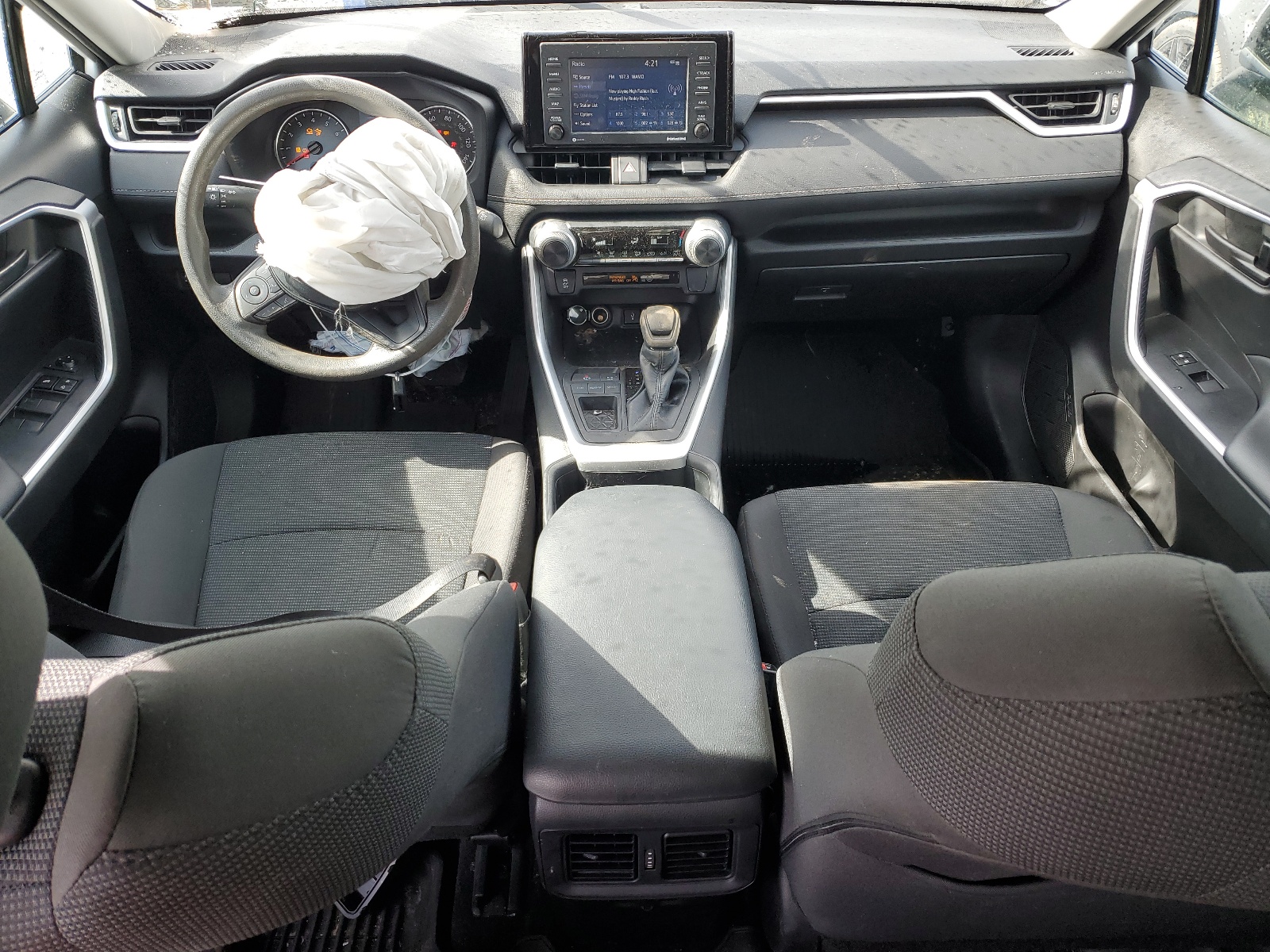 2T3K1RFV8NC202084 2022 Toyota Rav4 Le