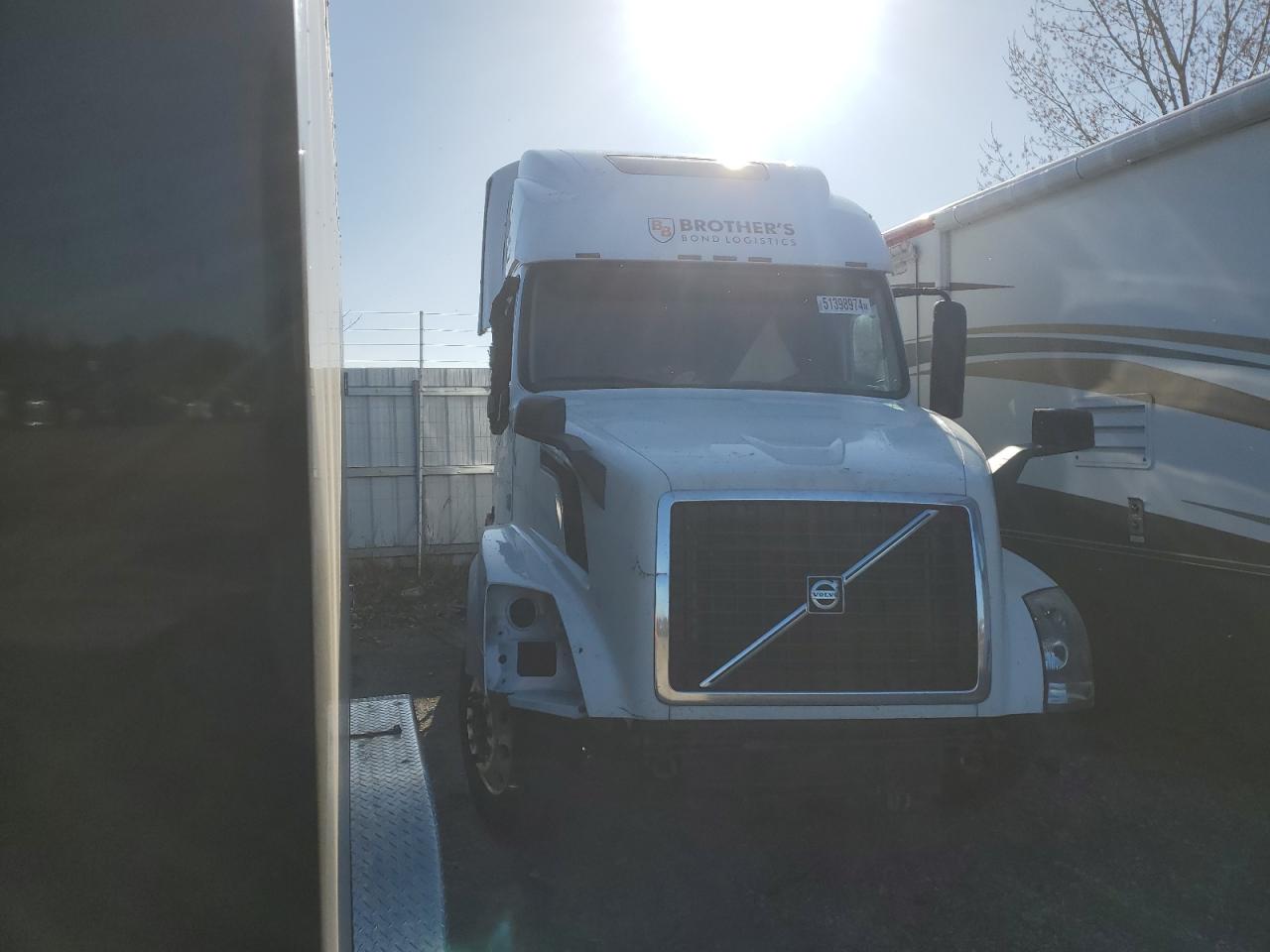 2015 Volvo Vn Vnl en Venta en Bowmanville, ON - All Over