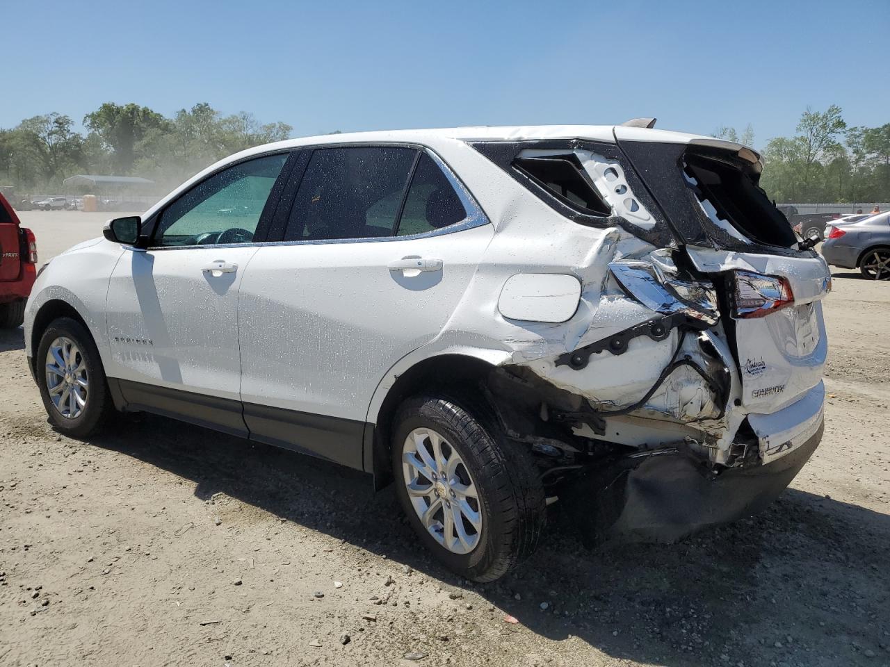 2019 Chevrolet Equinox - Image 2