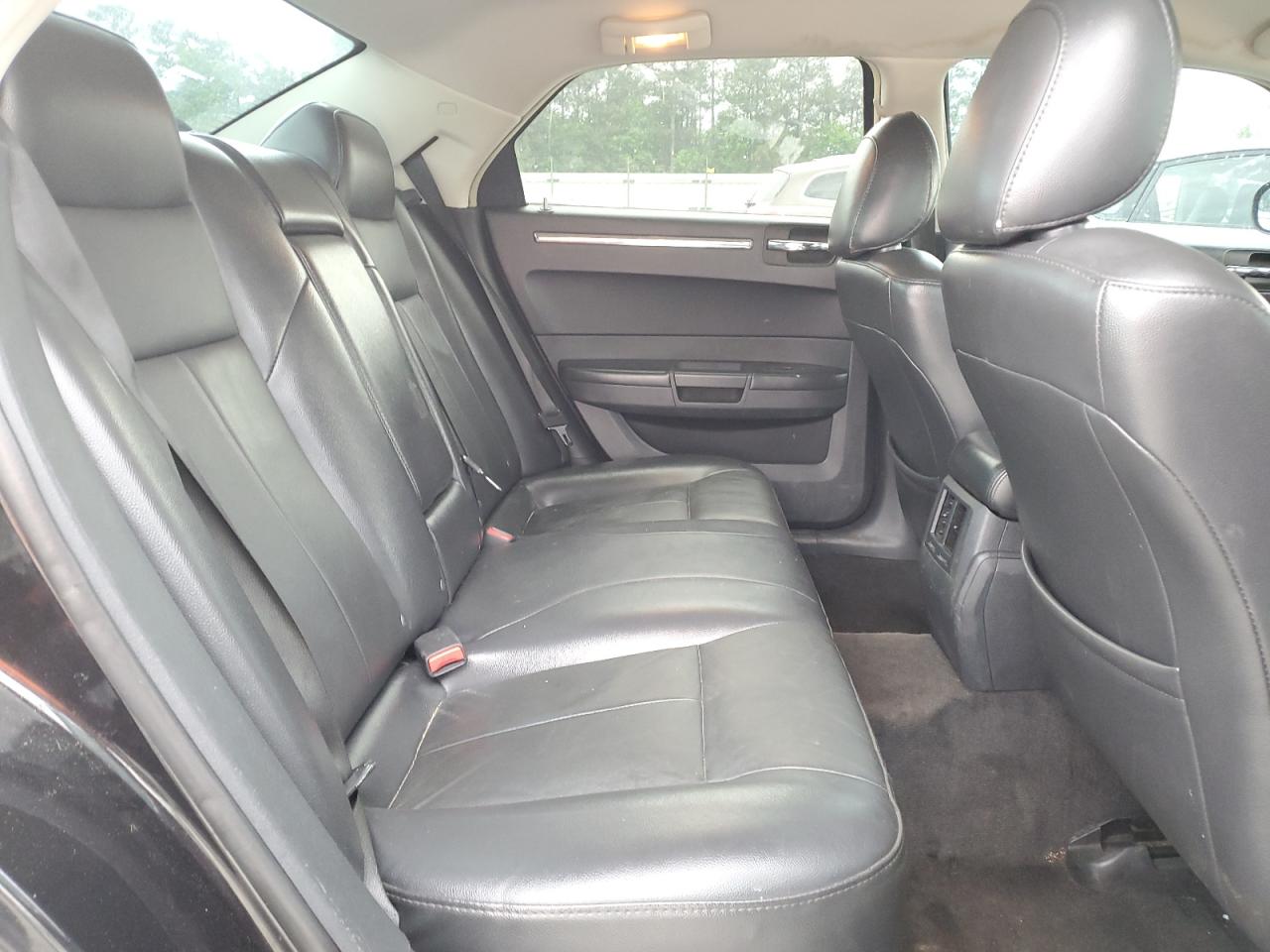 2010 Chrysler 300 Touring VIN: 2C3CA5CV7AH265787 Lot: 52906014