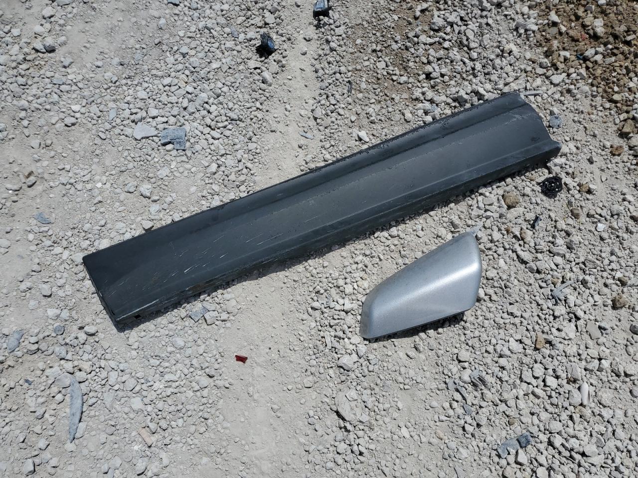 2020 Chevrolet Equinox Lt VIN: 2GNAXKEV1L6130212 Lot: 48281564