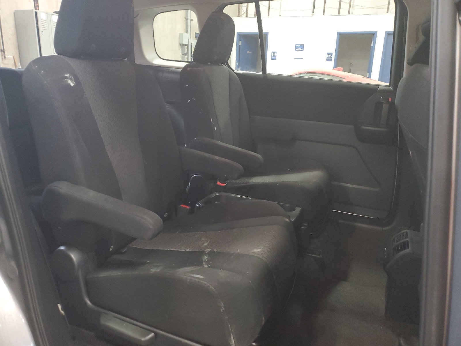 JM1CW2BL6C0111848 2012 Mazda 5