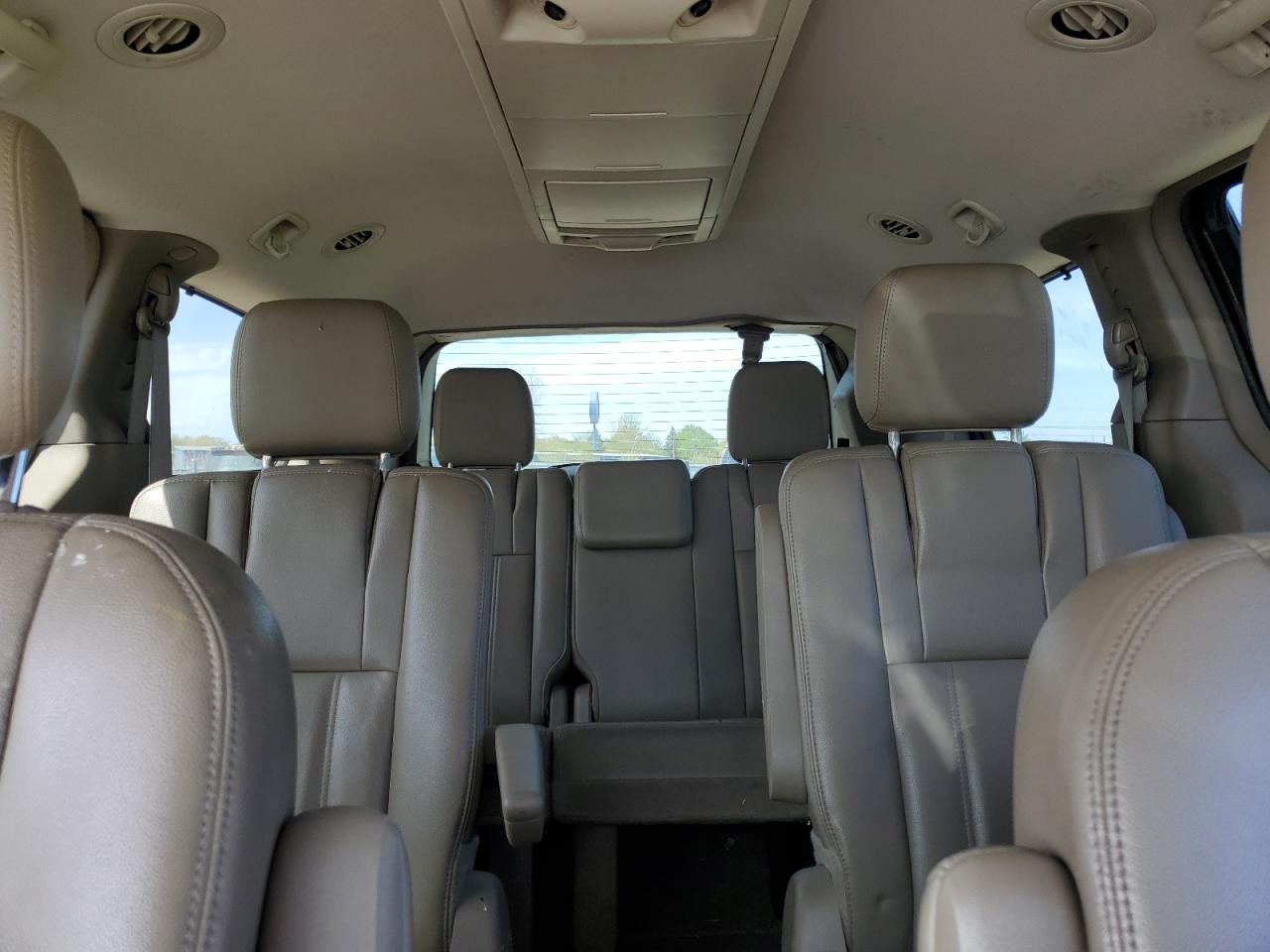 2014 Chrysler Town & Country Touring VIN: 2C4RC1BG2ER413677 Lot: 51936544