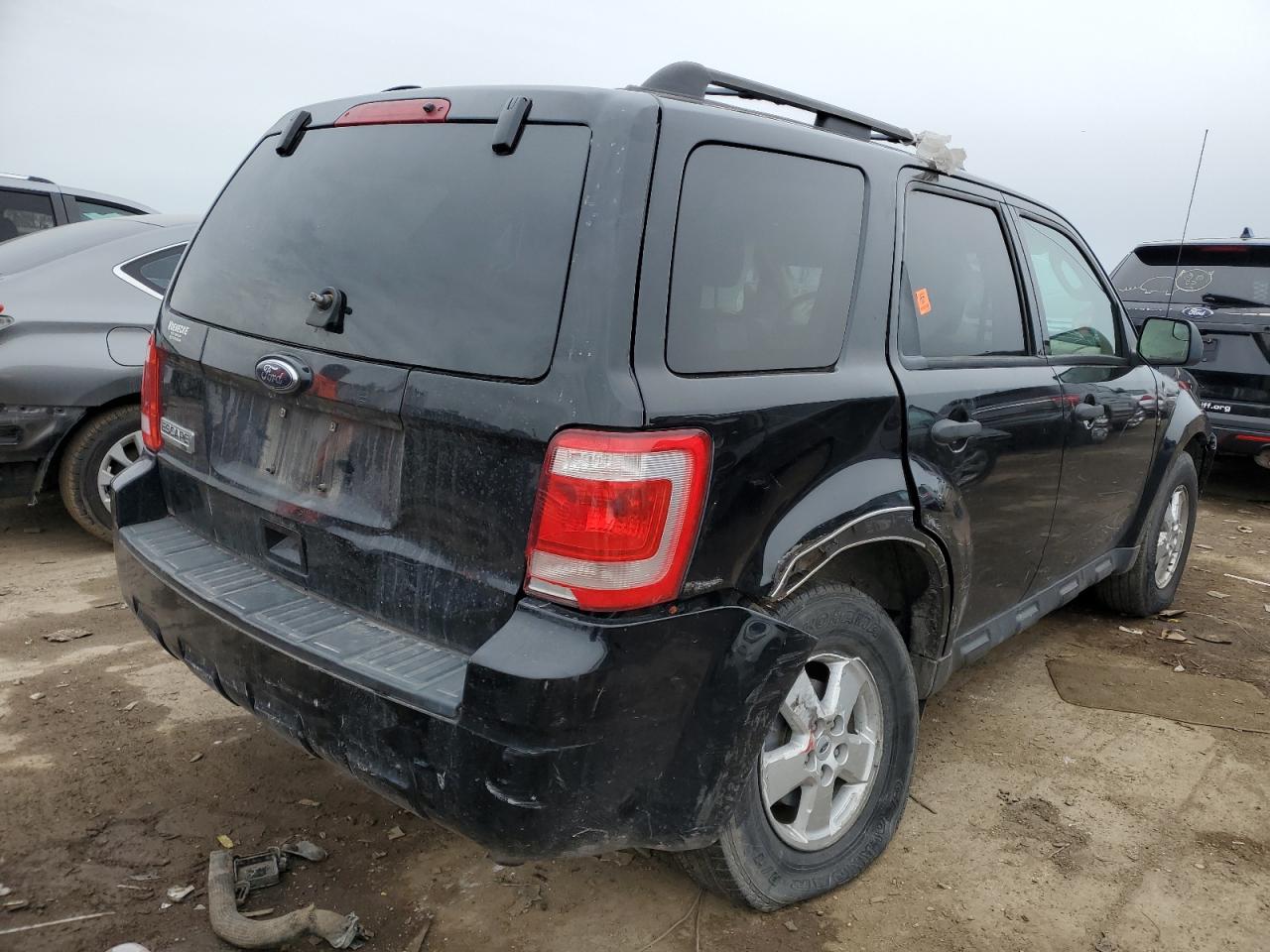 2010 Ford Escape - Image 3