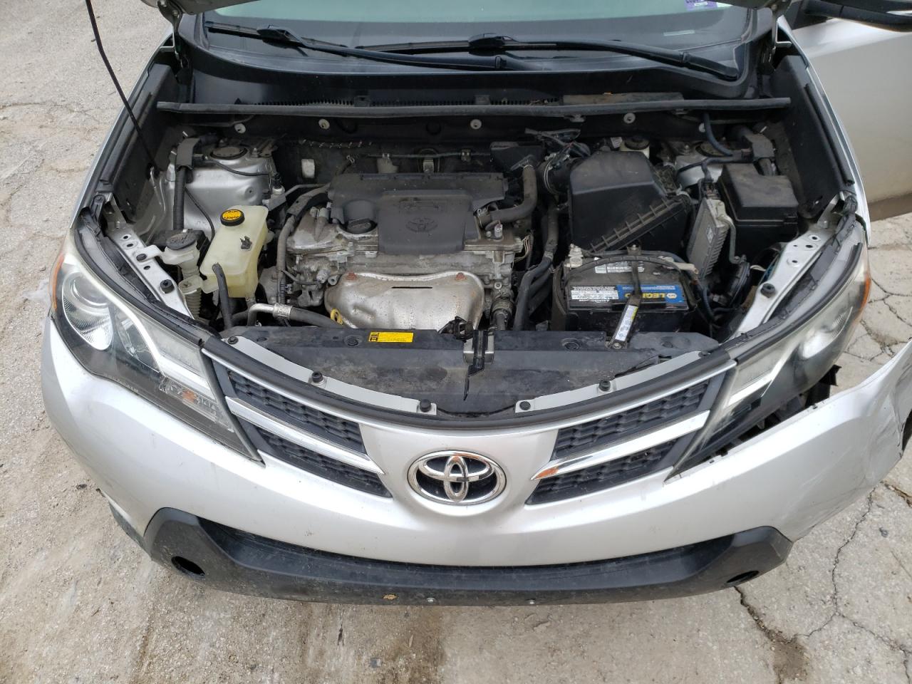 2T3RFREV0FW319014 2015 Toyota Rav4 Xle