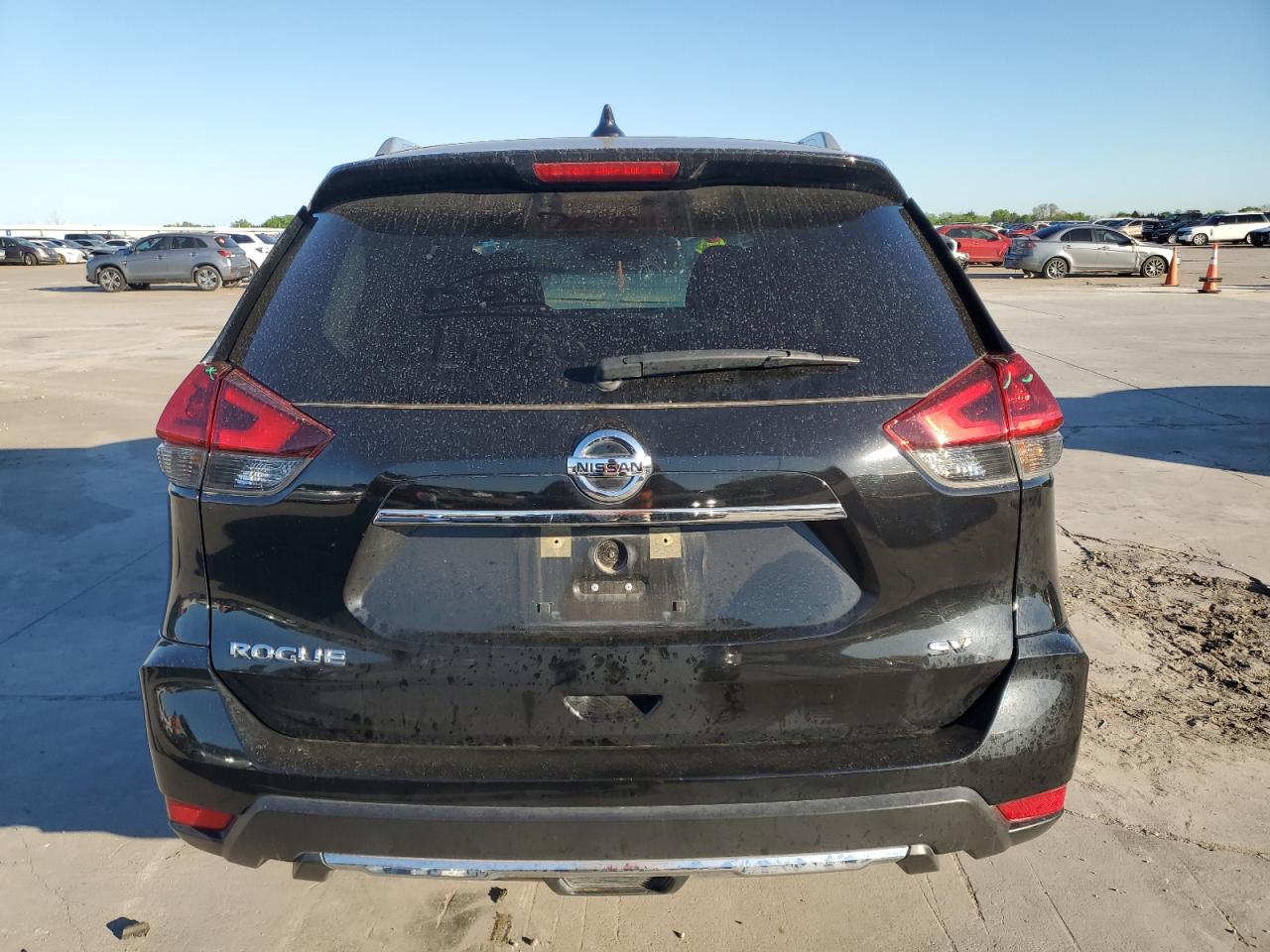 2018 Nissan Rogue S VIN: KNMAT2MT2JP573907 Lot: 49554684