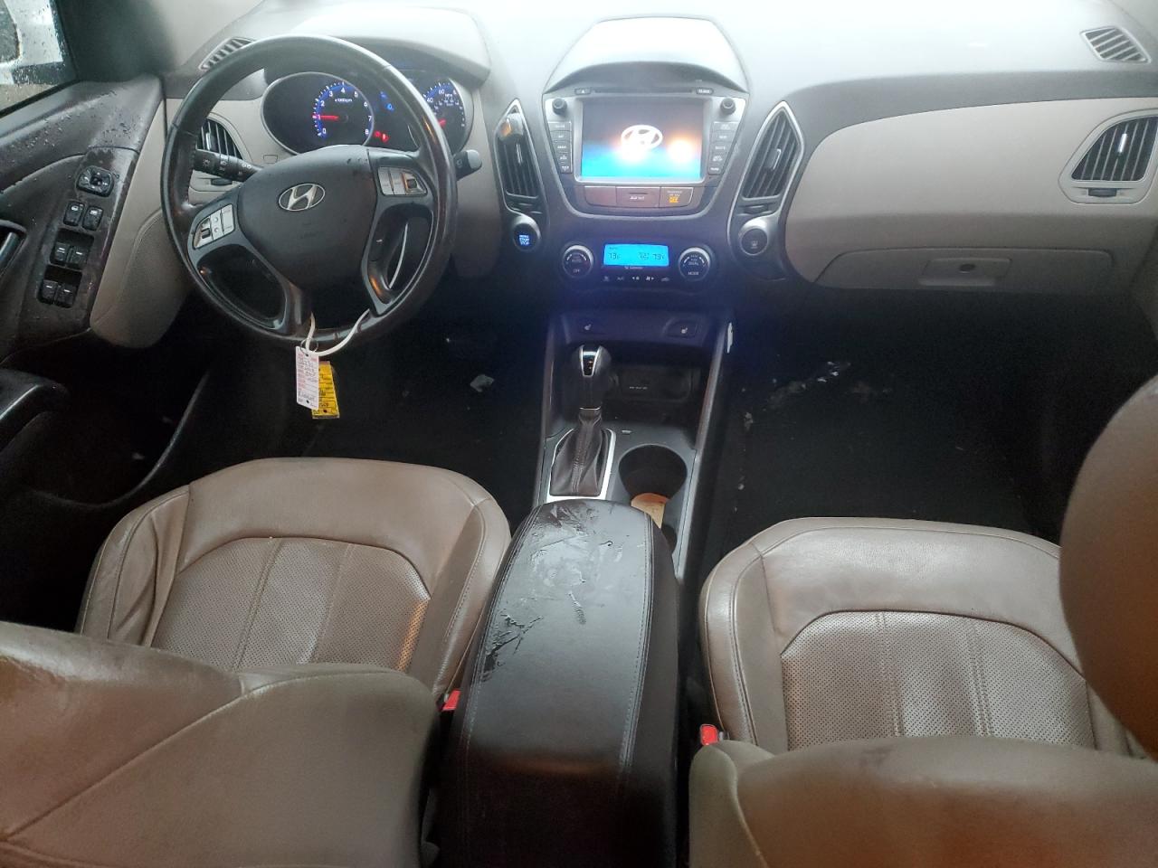 KM8JU3AG1EU871877 2014 Hyundai Tucson Gls