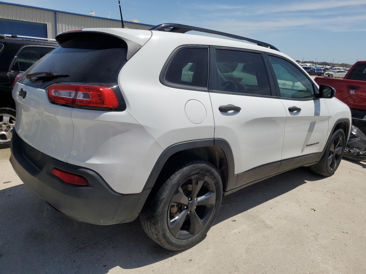 2016 Jeep Cherokee Sport VIN: 1C4PJLAB6GW369501 Lot: 50623634