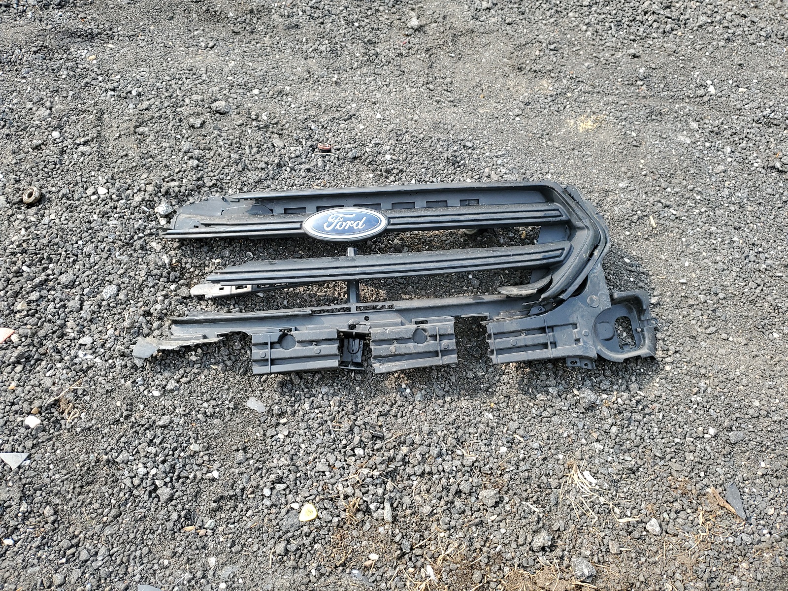 1FMCU0F73HUD59980 2017 Ford Escape S