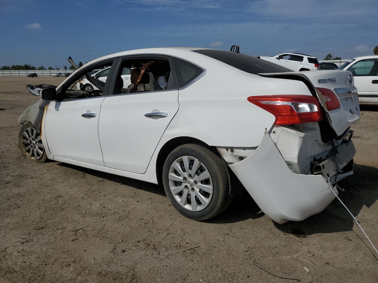 2016 Nissan Sentra S vin: 3N1AB7AP1GY292330