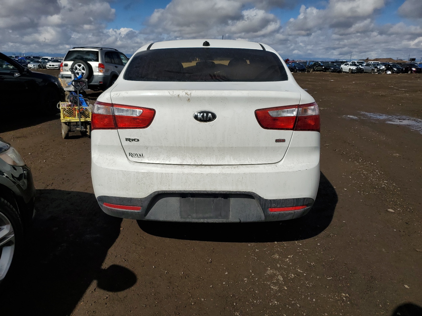 KNADM4A32F6453240 2015 Kia Rio Lx