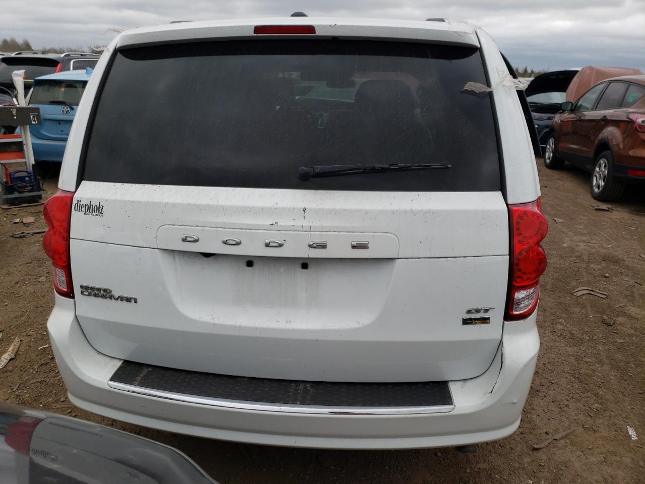 2C4RDGEG5HR561905 2017 Dodge Grand Caravan Gt