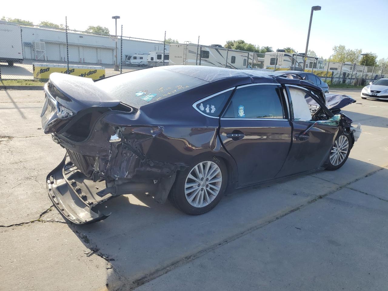 2013 Toyota Avalon - Image 3