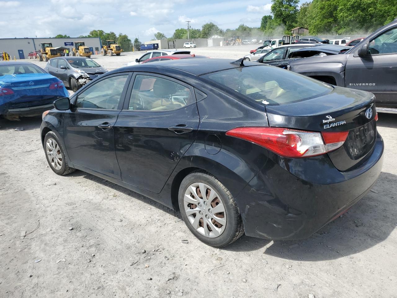 KMHDH4AE6DU557999 2013 Hyundai Elantra Gls