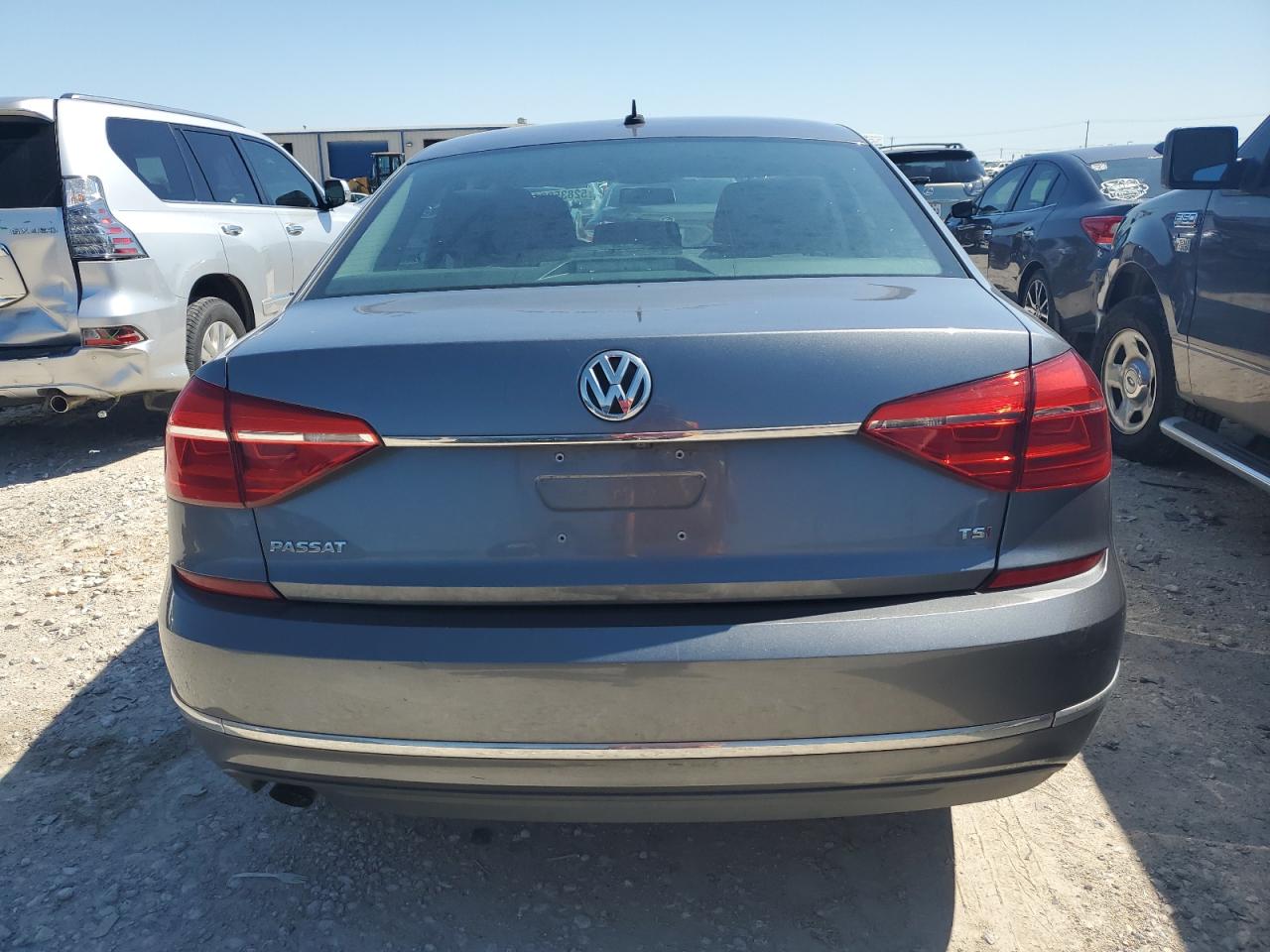 1VWAT7A32GC049574 2016 Volkswagen Passat S