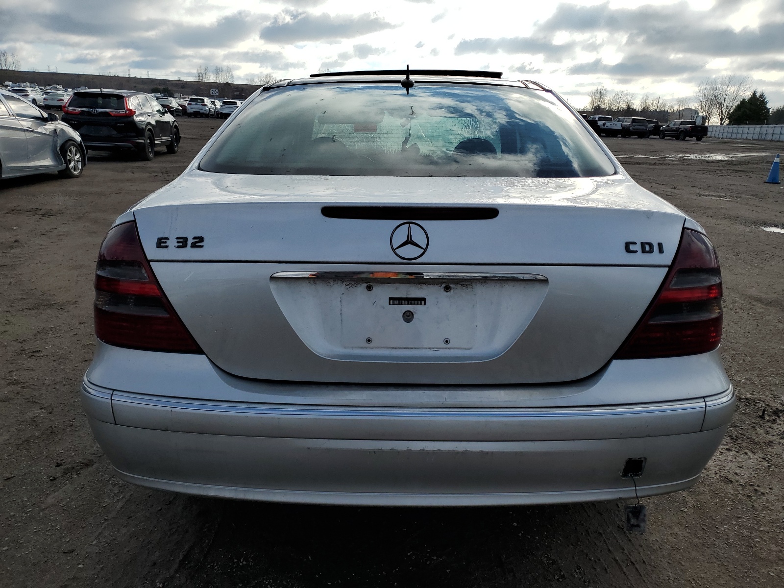 WDBUF26J25A695187 2005 Mercedes-Benz E 320 Cdi