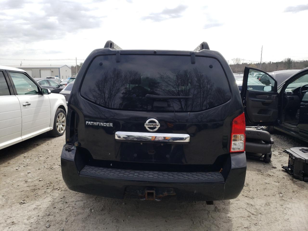 2011 Nissan Pathfinder S VIN: 5N1AR1NB3BC606304 Lot: 49069144