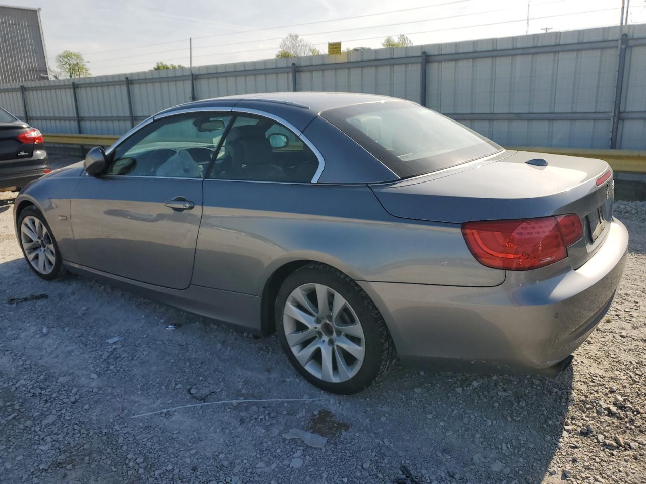 VIN WBADW3C56DJ525778 2013 BMW 3 SERIES no.2