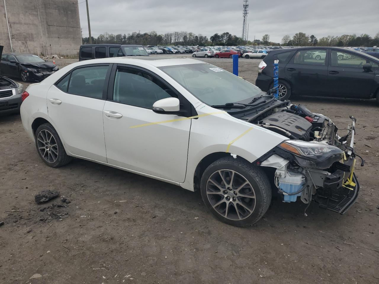 5YFBURHE1HP621072 2017 Toyota Corolla L