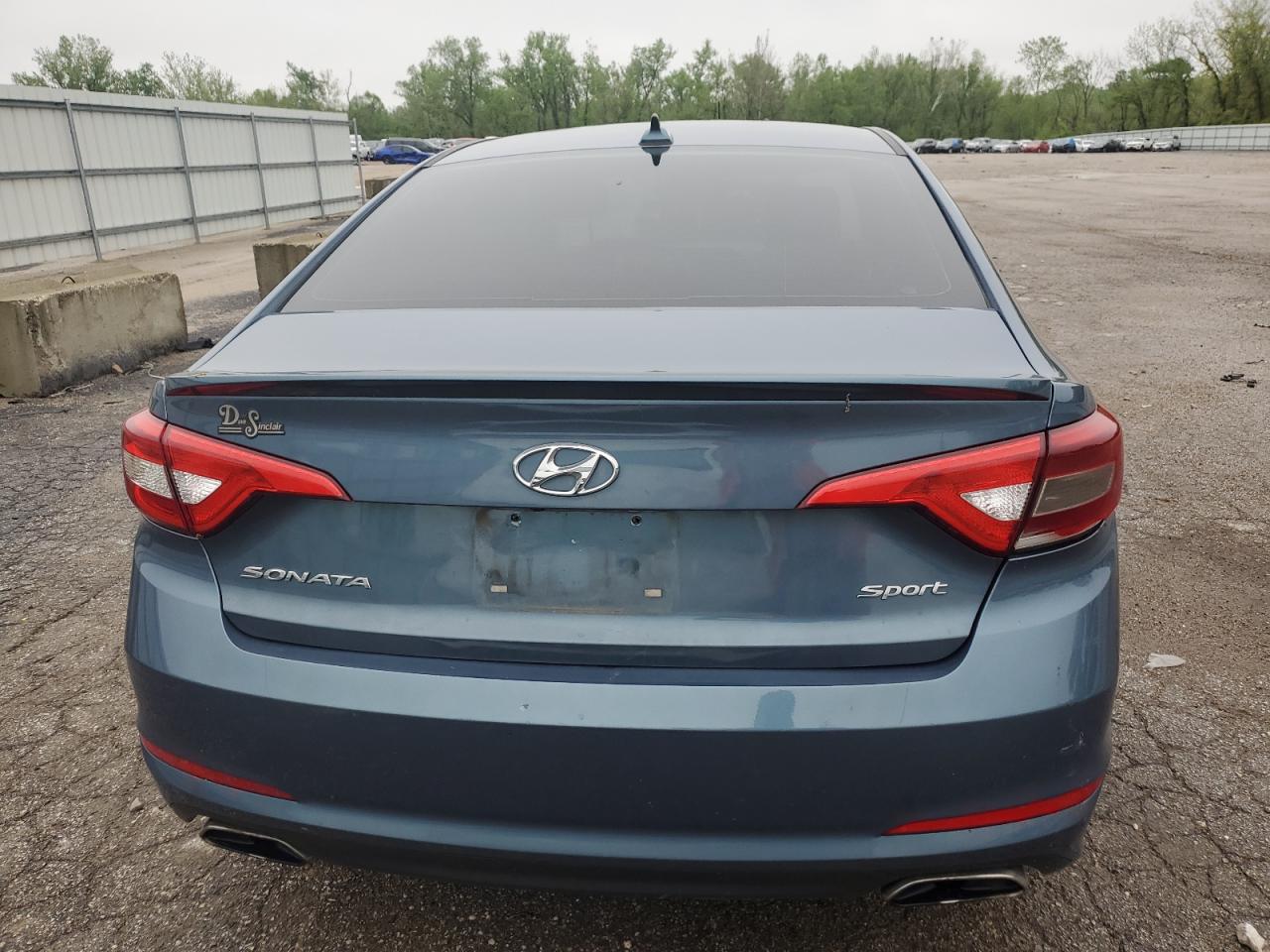 5NPE34AF7FH115956 2015 Hyundai Sonata Sport