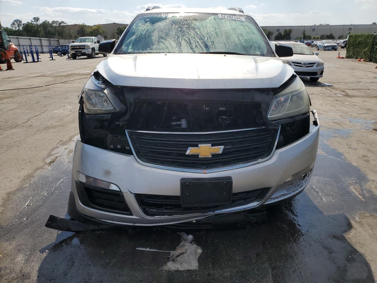 2016 Chevrolet Traverse Ls VIN: 1GNKRFED5GJ276943 Lot: 52102134