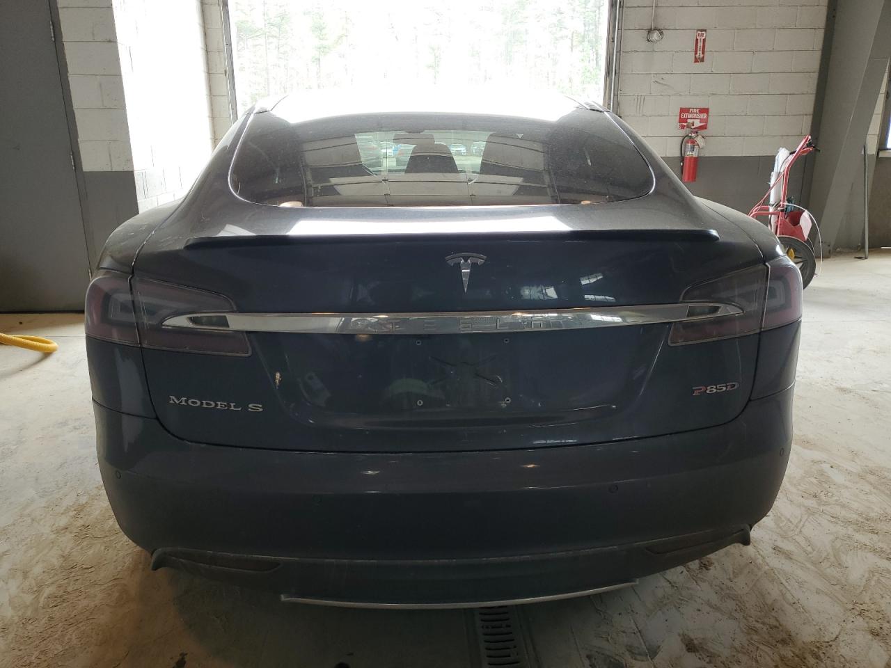 2015 Tesla Model S 85D VIN: 5YJSA1H24FFP73985 Lot: 55017244