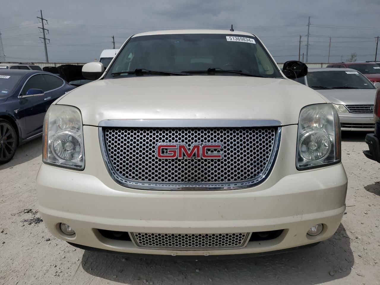 1GKFC03289R266586 2009 GMC Yukon Denali