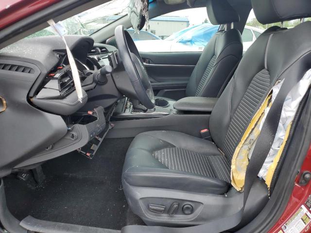  TOYOTA CAMRY 2018 Красный