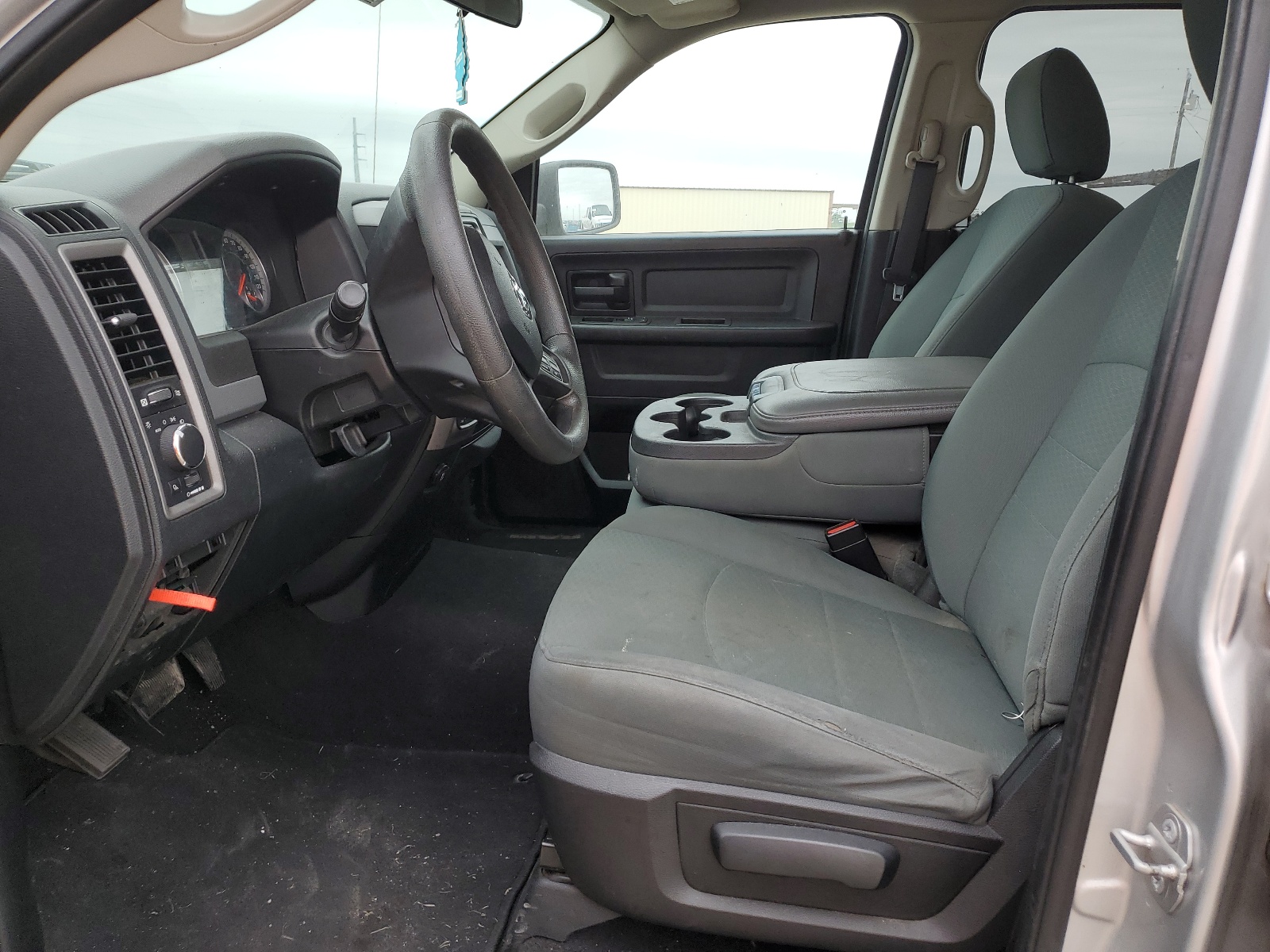 1C6RR7FG9GS187464 2016 Ram 1500 St