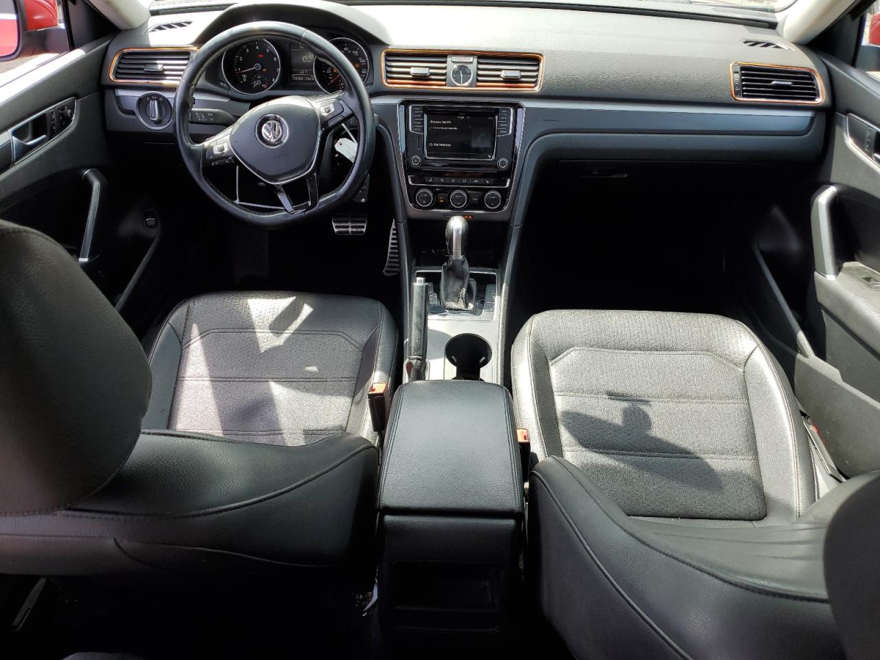 2017 Volkswagen Passat R-Line VIN: 1VWDT7A35HC035165 Lot: 49929974