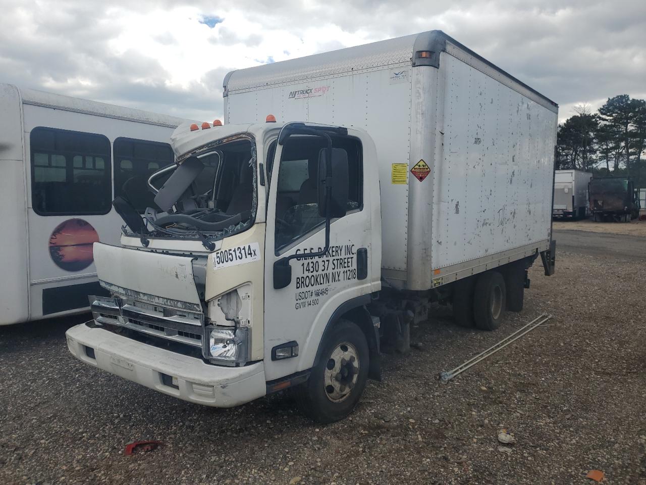 2011 Isuzu Npr VIN: JALB4W171B7402159 Lot: 50051314