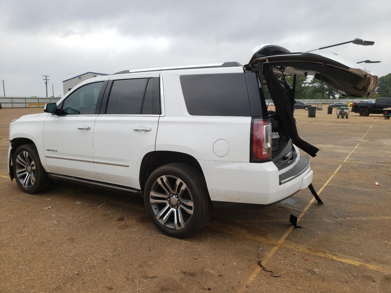 2020 GMC Yukon Denali VIN: 1GKS1CKJ9LR152828 Lot: 51371344