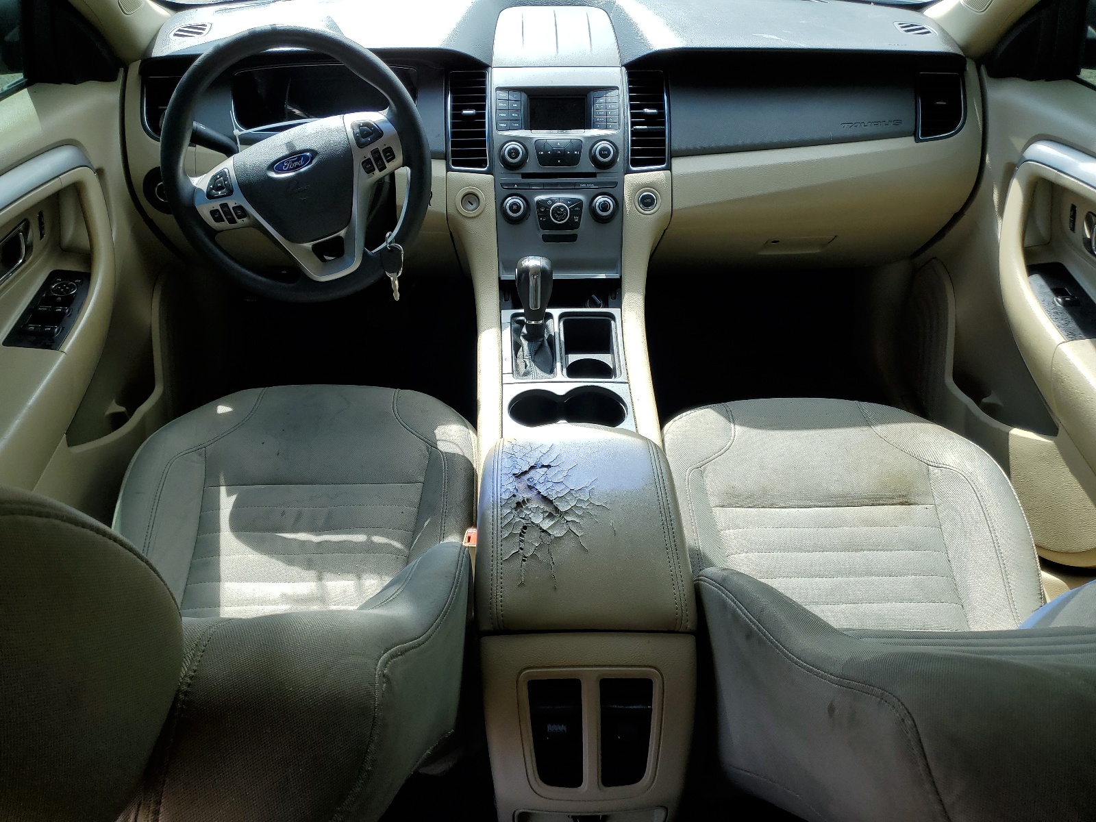 1FAHP2D84FG192510 2015 Ford Taurus Se