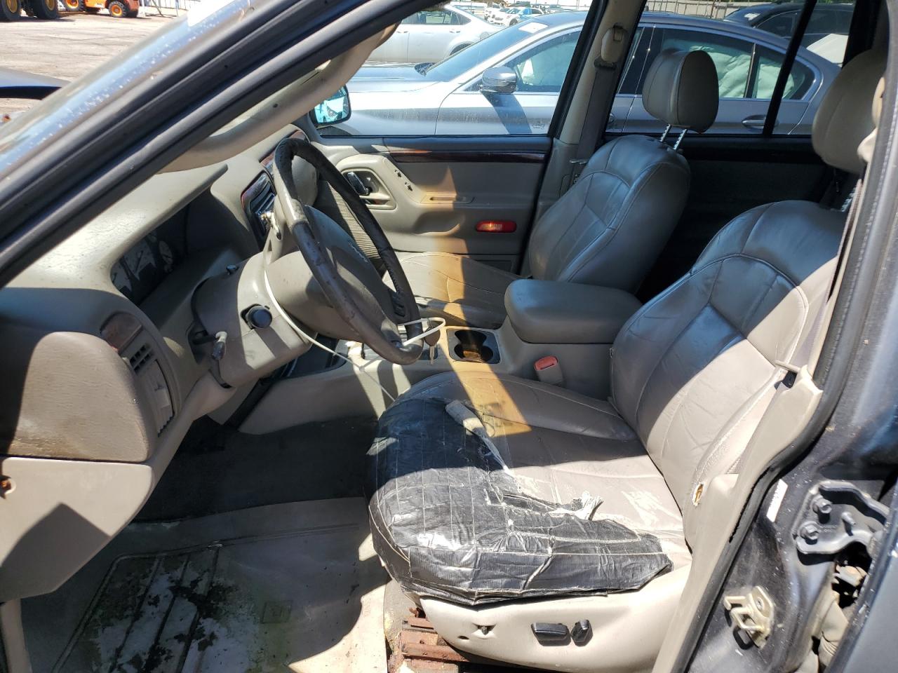 2002 Jeep Grand Cherokee Limited VIN: 1J4GX58N92C135349 Lot: 50621074